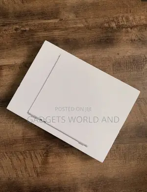 New Laptop Apple MacBook Air 16GB Apple M5 SSD 512GB