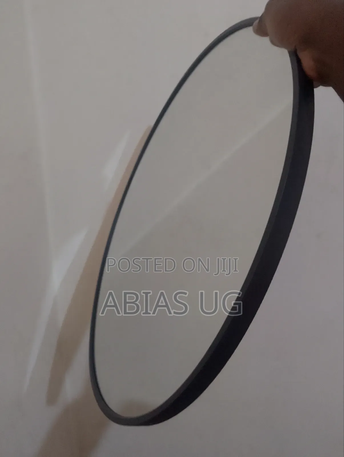 Round Mirror