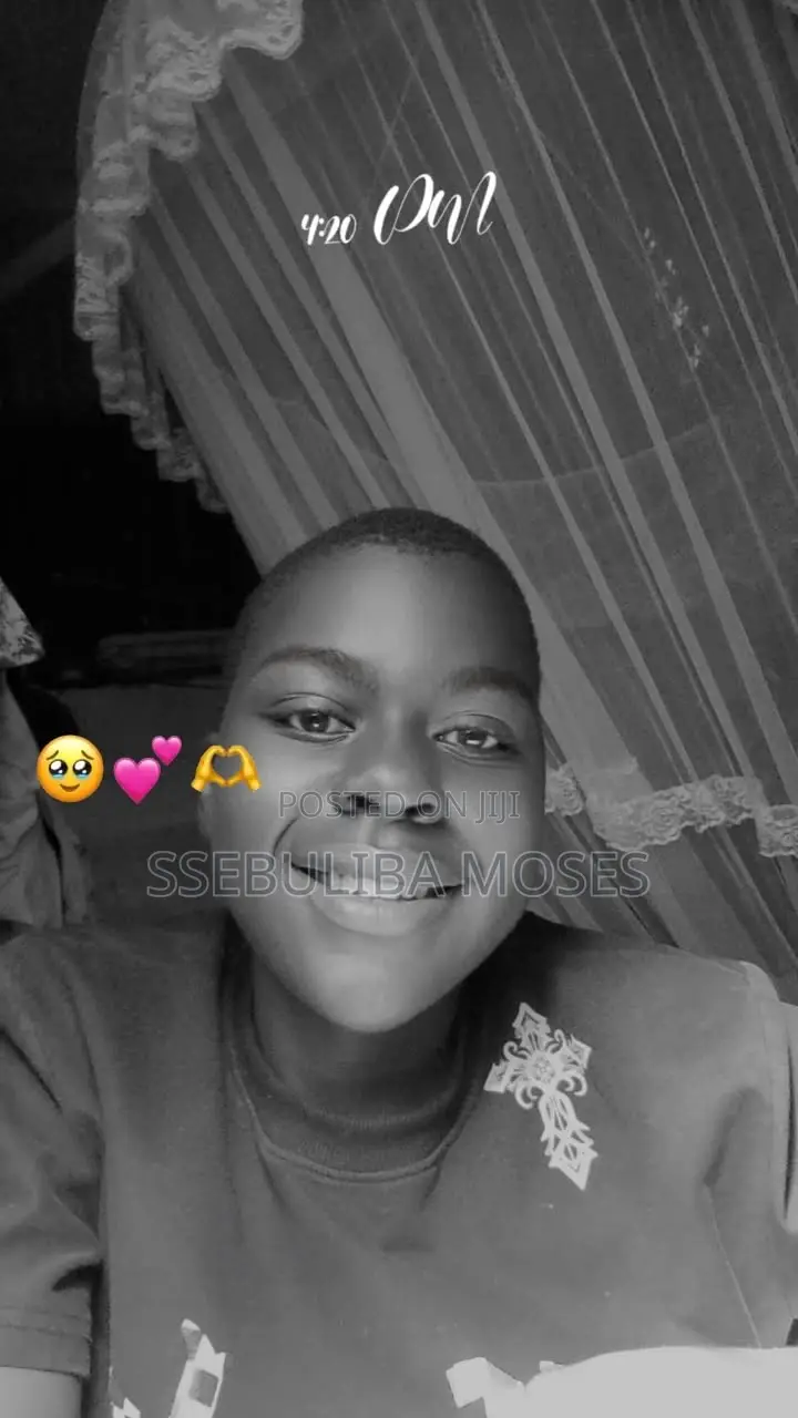 Be a Streaming Host on Poppo Live