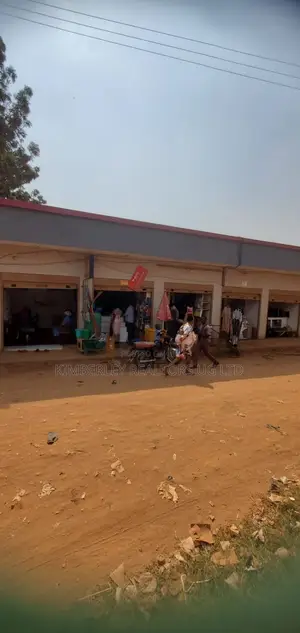 Commercial Property for Sale – Kawanda Town, Bombo Road