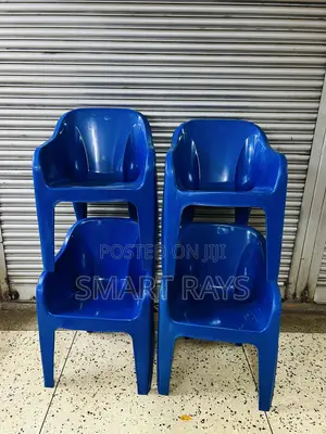 Comfortable Plastic Sofa Chairs