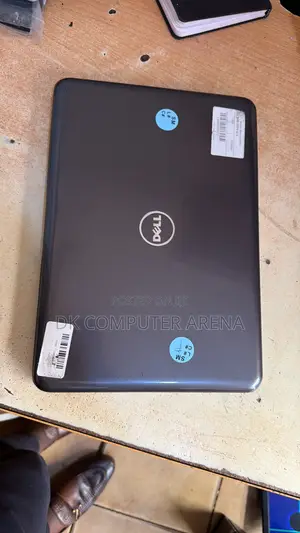 Laptop Dell Latitude 13 3380 4GB Intel Core i3 HDD+SSD 500GB
