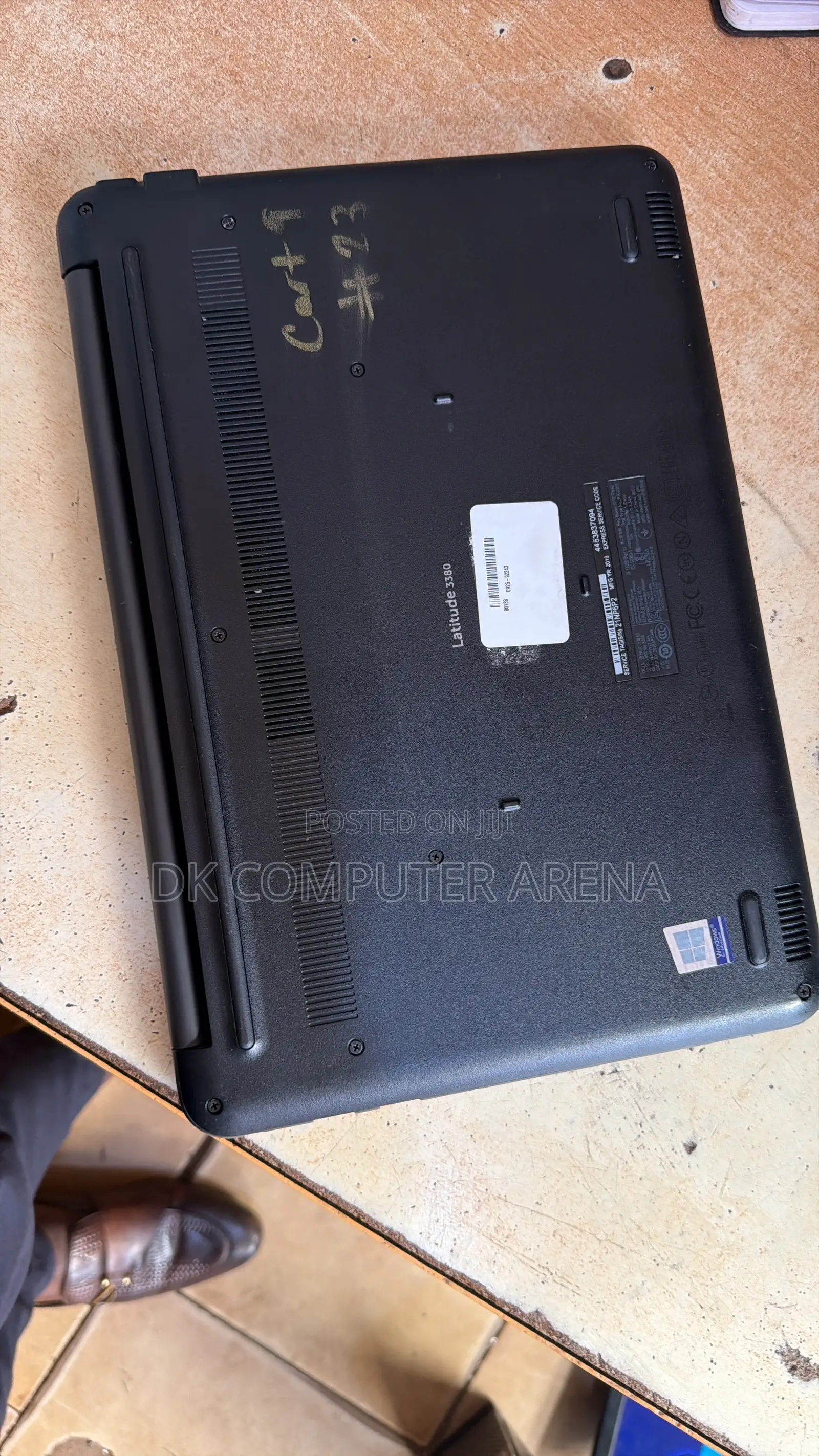 Laptop Dell Latitude 13 3380 4GB Intel Core i3 HDD+SSD 500GB