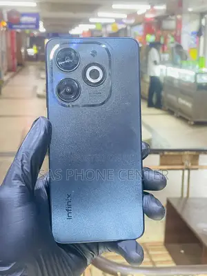 Infinix Smart 8 64 GB Black