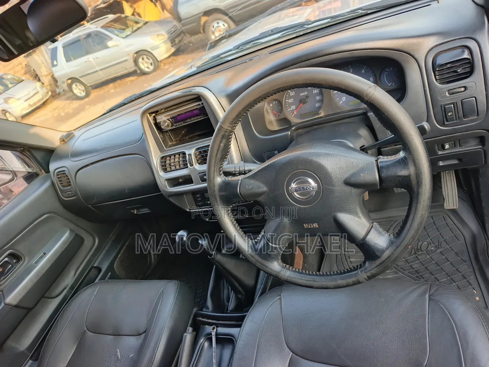 Nissan Hardbody 2003 Gray