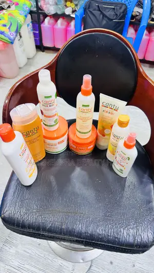 Cantù Mositurizing Cream Shampoo, Conditioner, Leave in Curling Cream