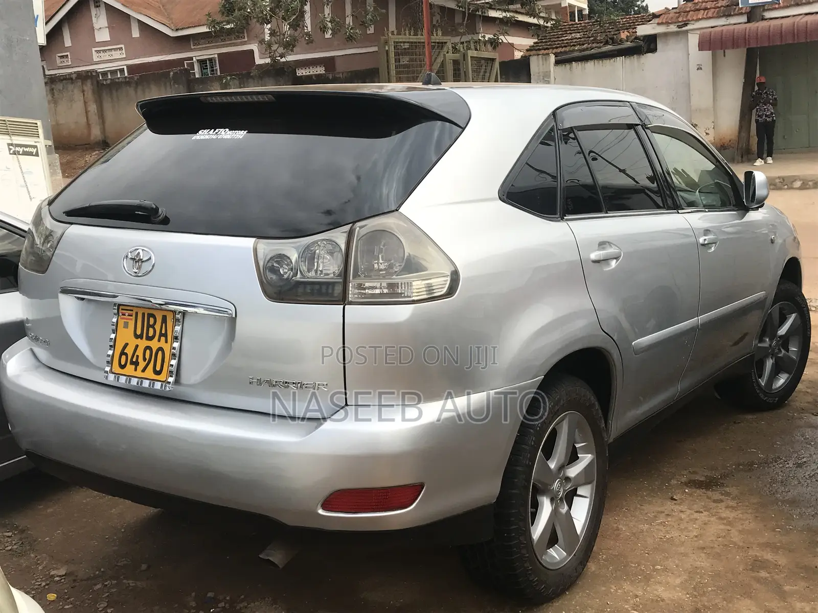 Toyota Harrier 2009 Silver