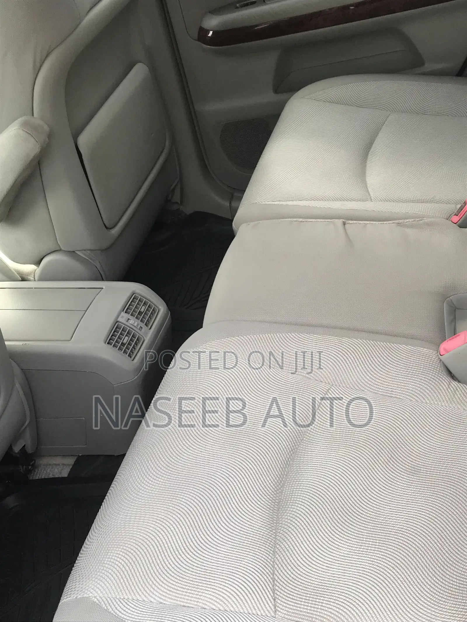 Toyota Harrier 2009 Silver