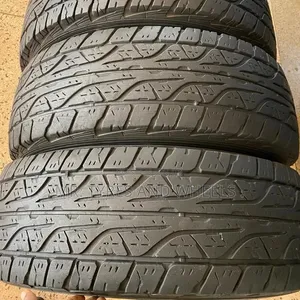 Lt 285 75 R16 Dunlop Grand Trek At3 Let With 2 Pieces Now.