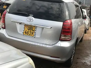 Toyota Wish 2007 Silver
