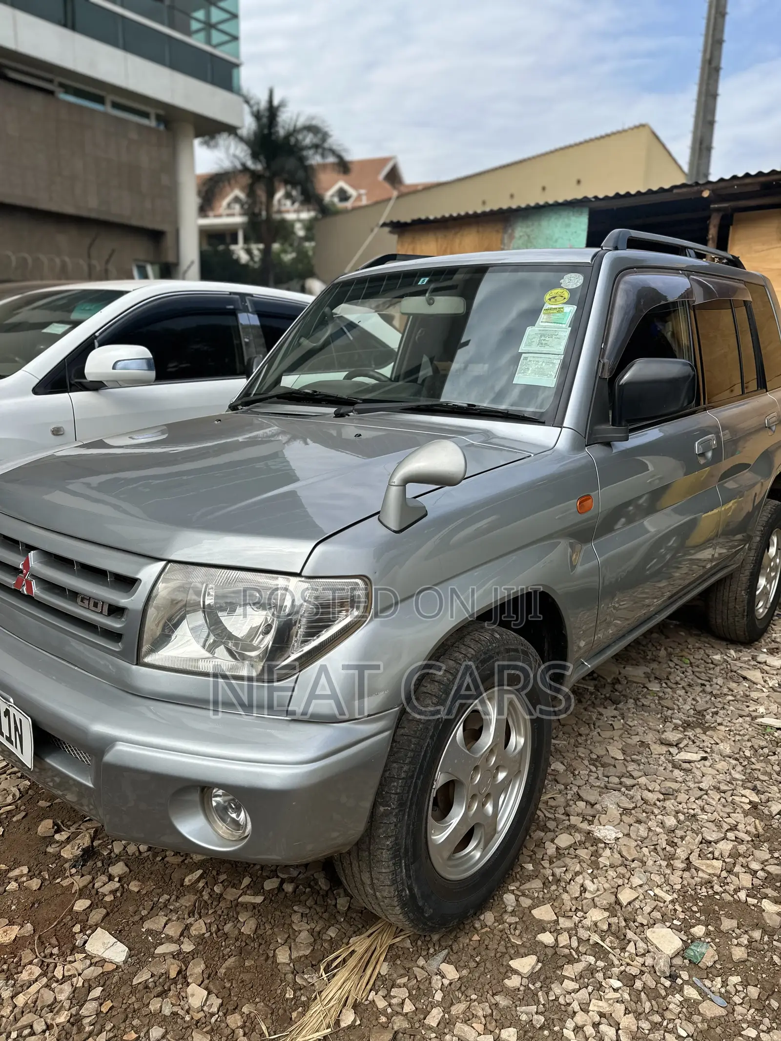 Mitsubishi Pajero IO 2007 Silver