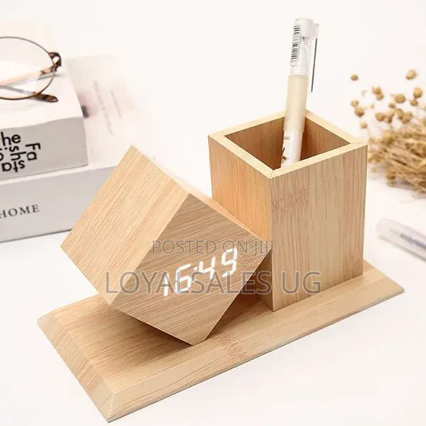 Desk Organizer With an Alarm