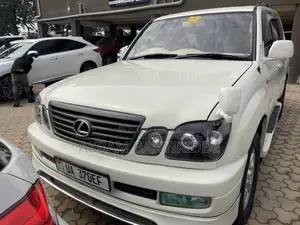 Toyota Land Cruiser 2006 Pearl