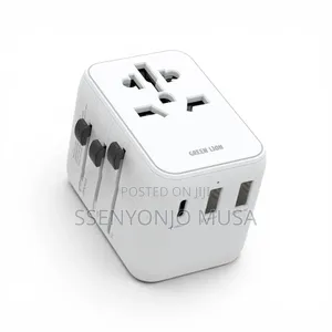 Green Lion 20w Universal Travel Adapter With Usb-C Dual Usb-a –White