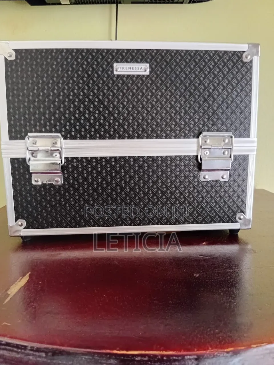 Make Up Kit Box