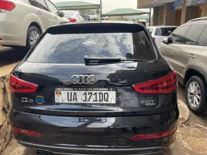 Audi Q3 2015 Black
