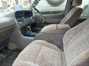 Toyota HiAce 1994 Silver