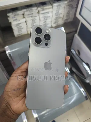 Apple iPhone 15 Pro Max 256 GB