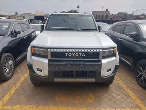Toyota Land Cruiser LC250 2024 White