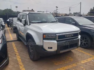 Toyota Land Cruiser LC250 2024 White