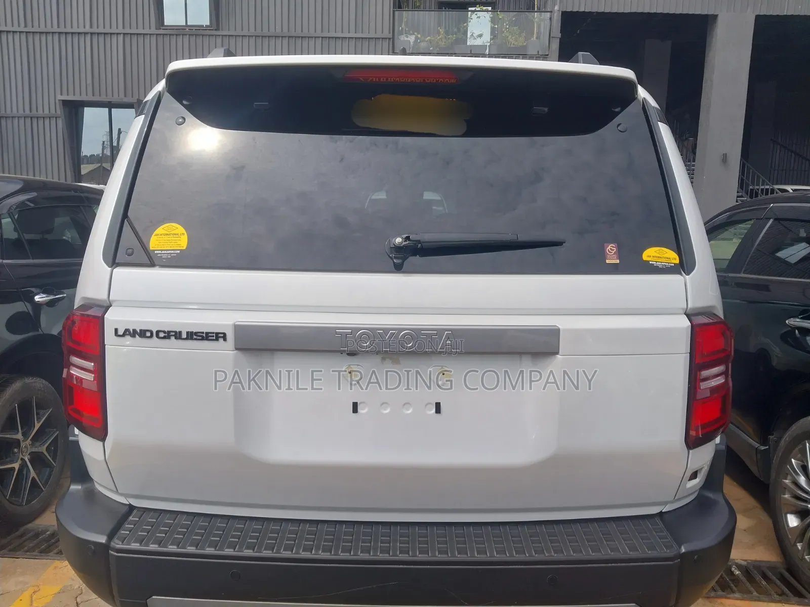 Toyota Land Cruiser LC250 2024 White