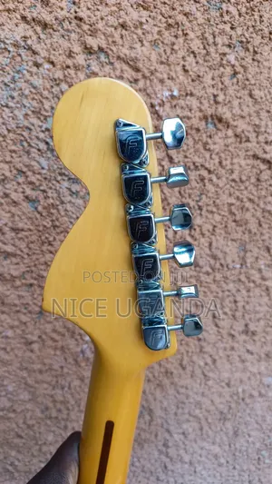 Vintage Guitar