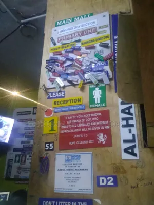 Business Display Tags