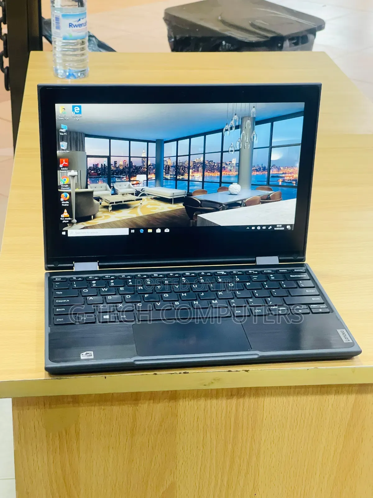 New Laptop Lenovo 300e 4GB Intel Celeron SSD 128GB