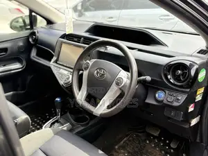 Toyota Aqua G 2014 Black