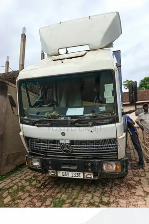 Mercedes Benz 817 Eco Power