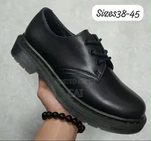 Classic Dr. Martens 1461 Mono Shoes