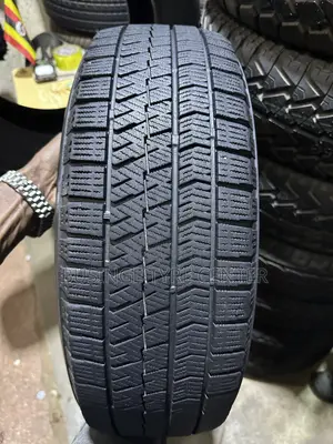195/65r15 Bridgestone Tires Available in Foreign Used Good Condition