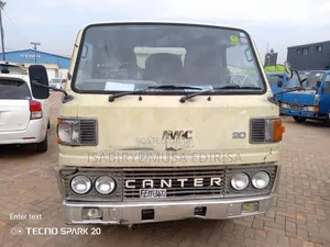 Canter Tipper