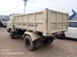 Canter Tipper