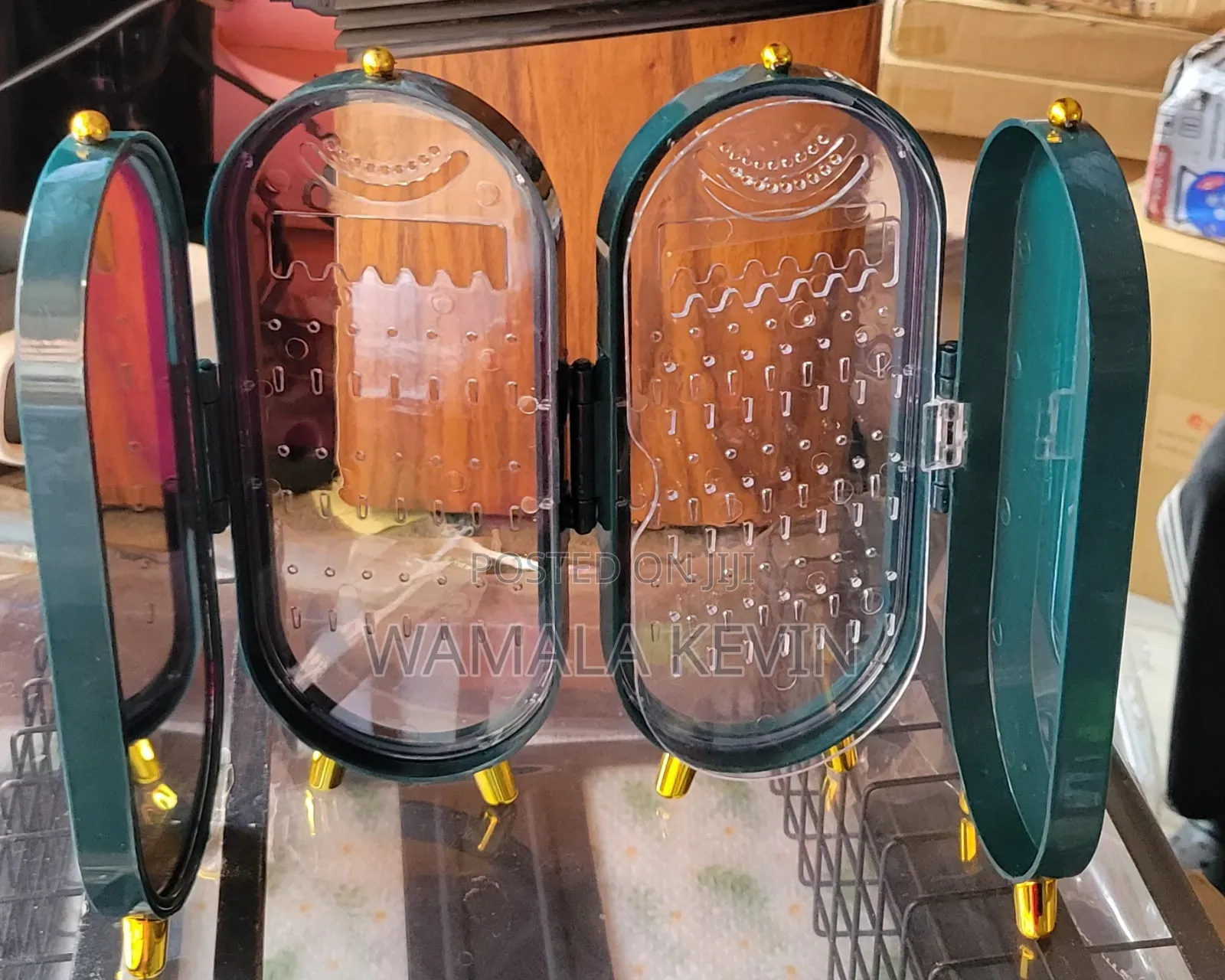 Foldable Jewelry Organizer