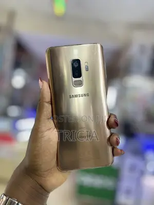 Samsung Galaxy S9 Plus 64 GB Gold