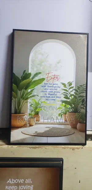 HZ Frames and Interiors