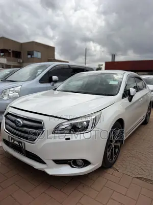 Subaru Legacy 2.5i Premium AWD 2017 White