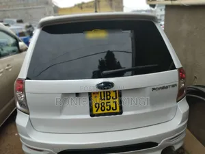 Subaru Forester 2010 White
