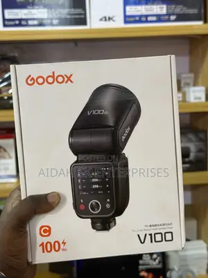 Godox V100-C Camera Flash for Canon,100Ws TTL Round Head Speedlite
