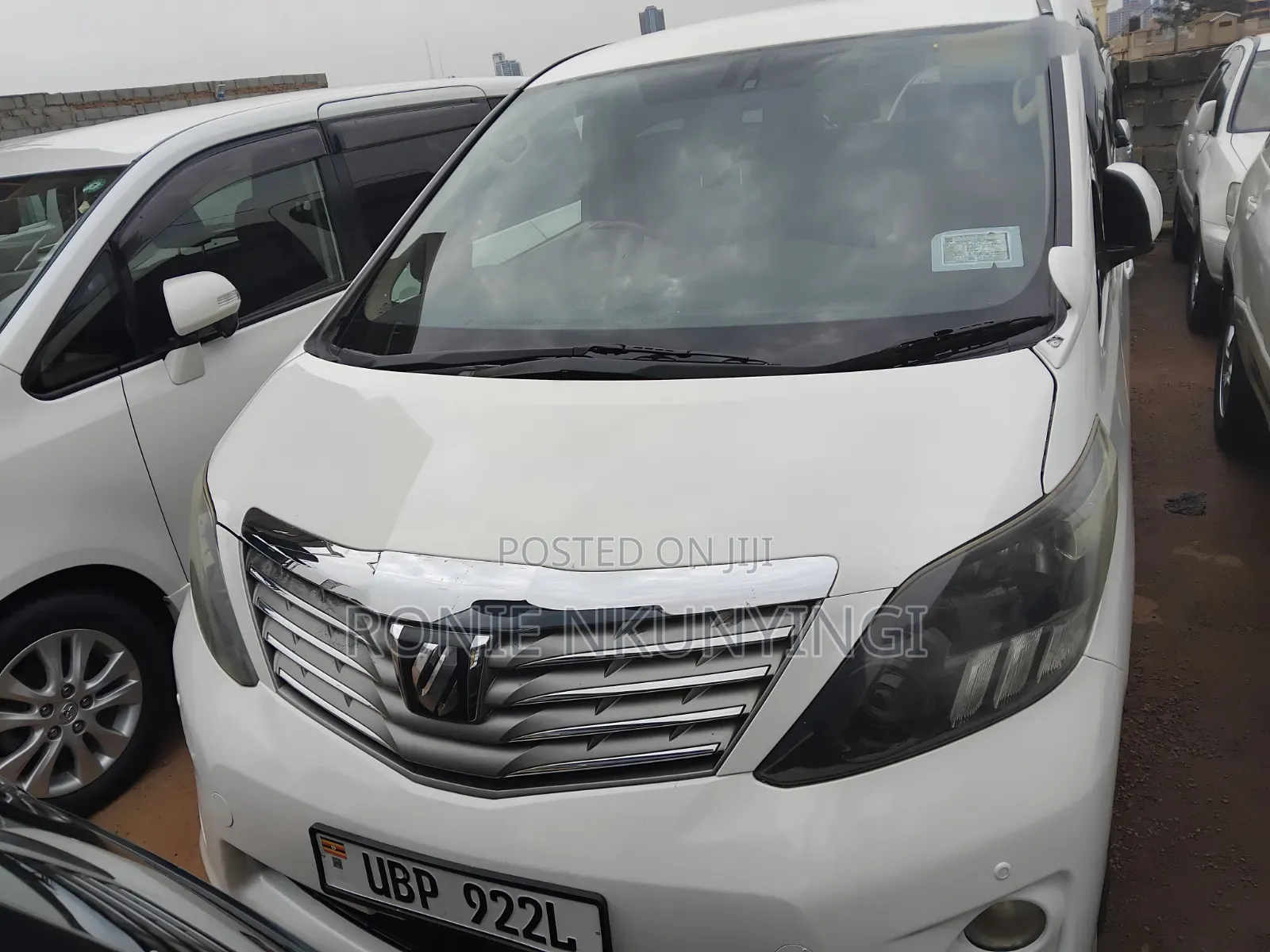 Toyota Alphard 2010 White