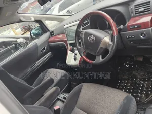 Toyota Alphard 2011 White