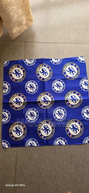 3 Pieces of Chelsea Team
