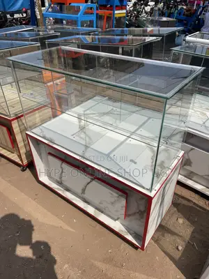 Worldwide Designs Brandnew Showcase Display Board