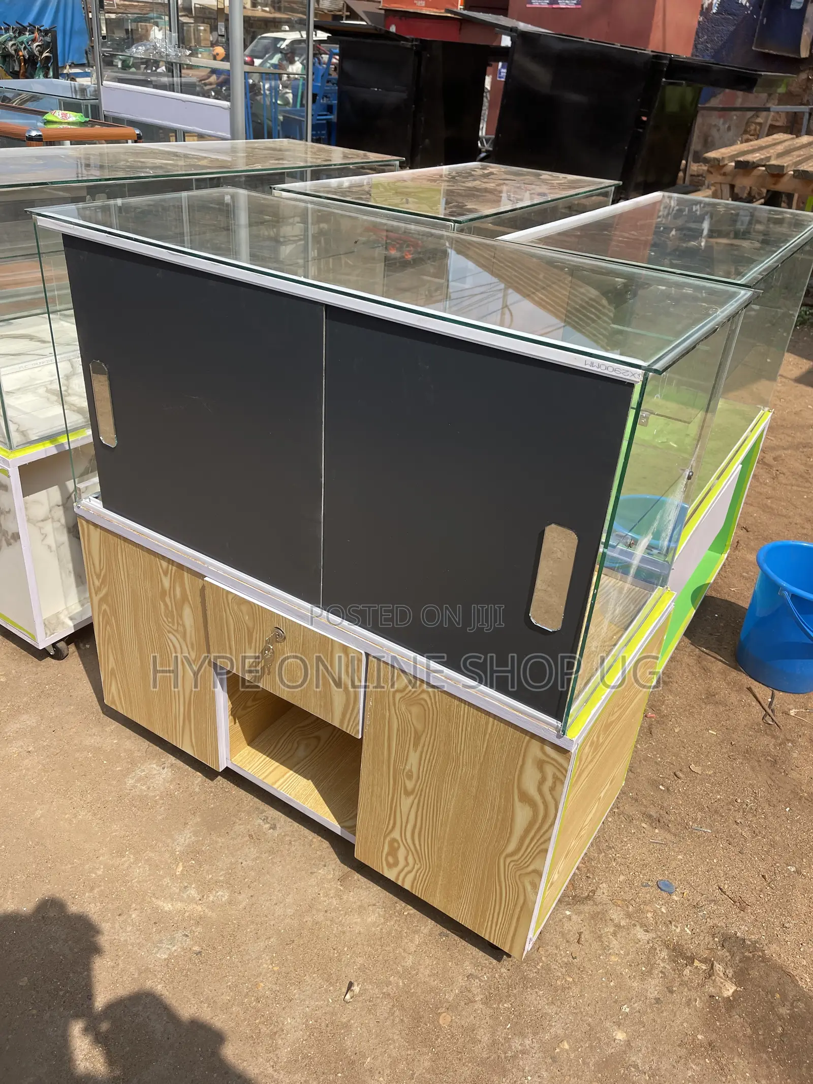 3by3feets Daily Shines,Brandnew Pure Mahogany Showcase Display Table
