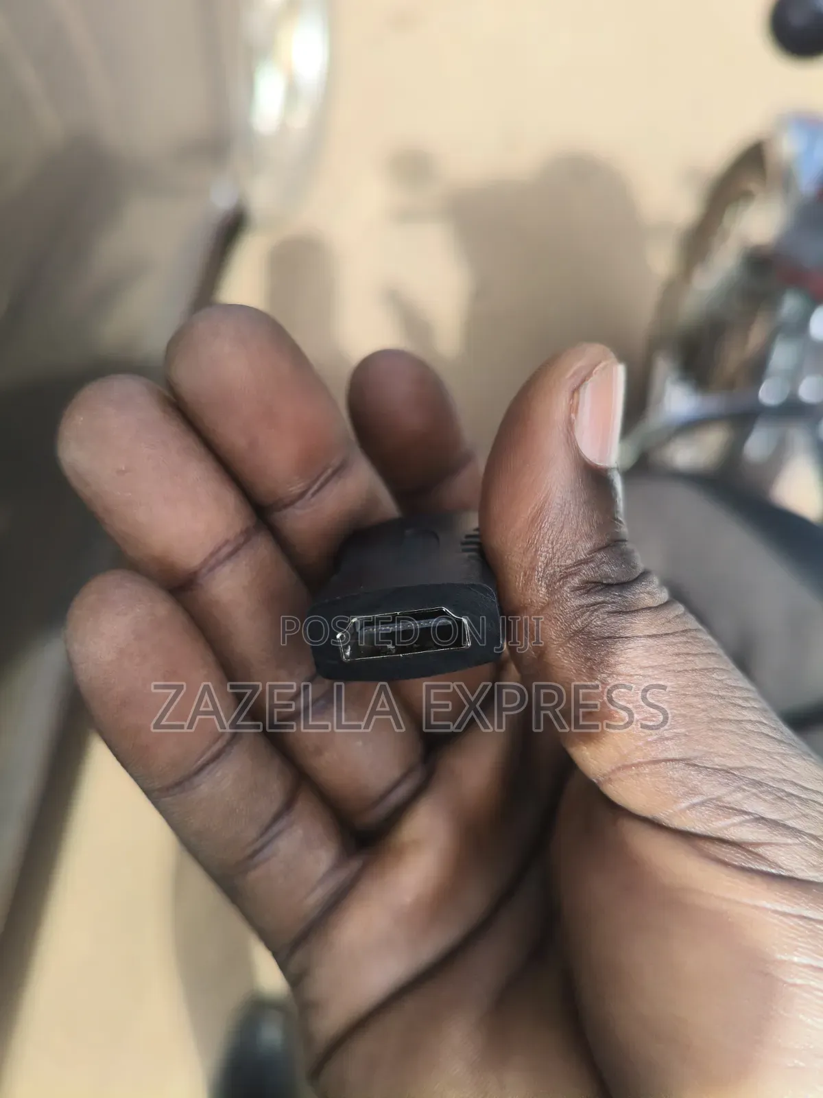 HDMI to HDMI Connector