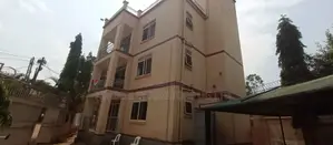 8bdrm Apartment in Kira for sale