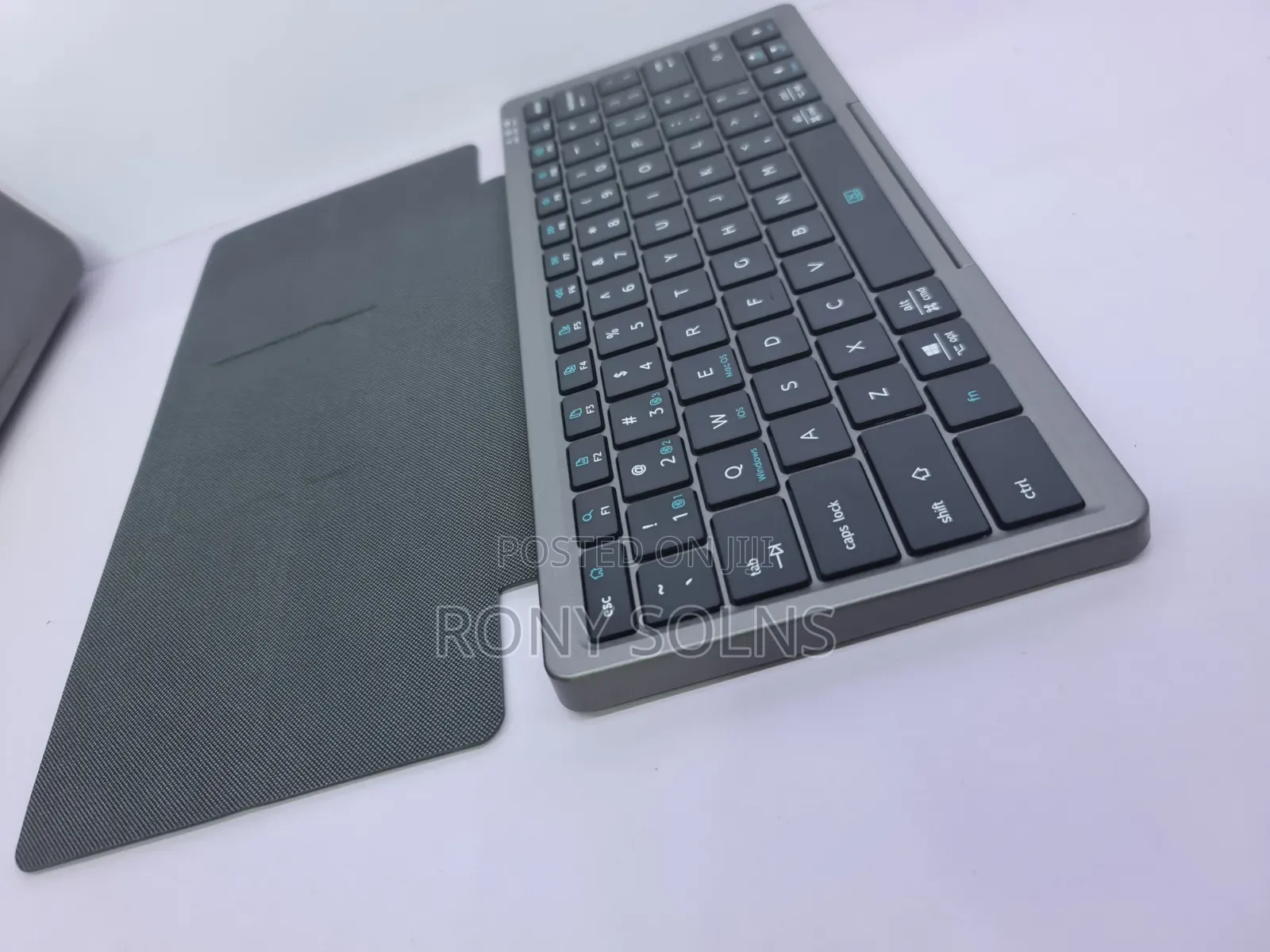 Rechargeable Wireless Bluetooth Keyboard With Mousepad