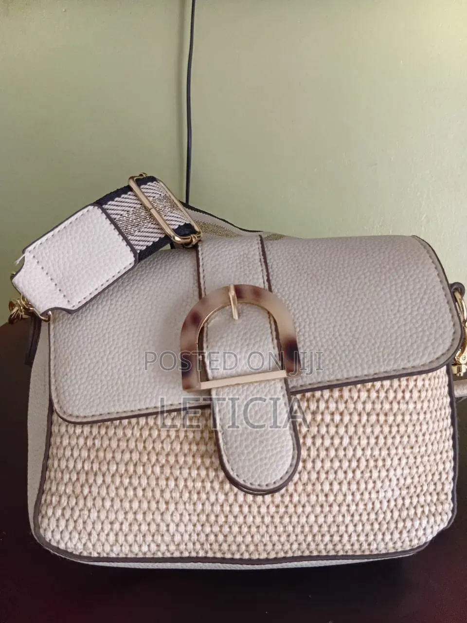 Second Hand Bags Used Like New