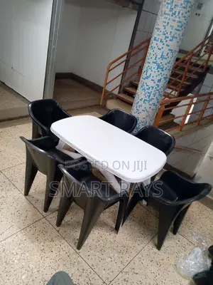 Plastic Table Set With 6chairs